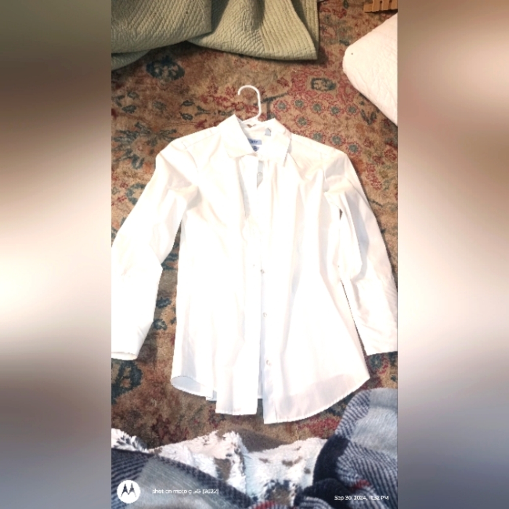 Izod blouse